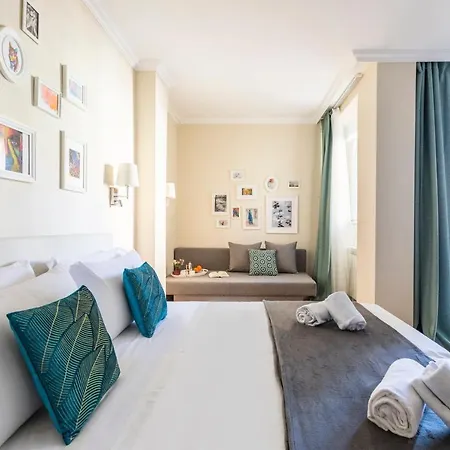 Momo 2 Casa de hóspedes 4*